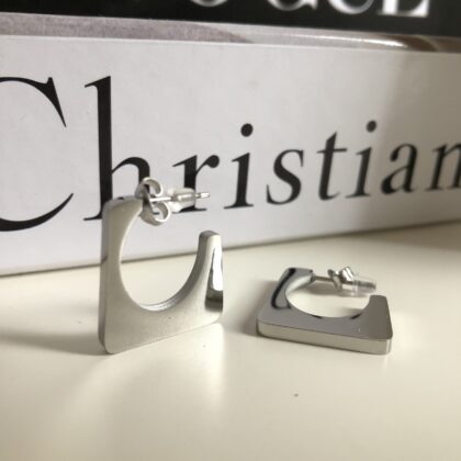 Minđuše angle silver (2.20 cm)
