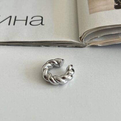 Ear Cuff Silver Twist