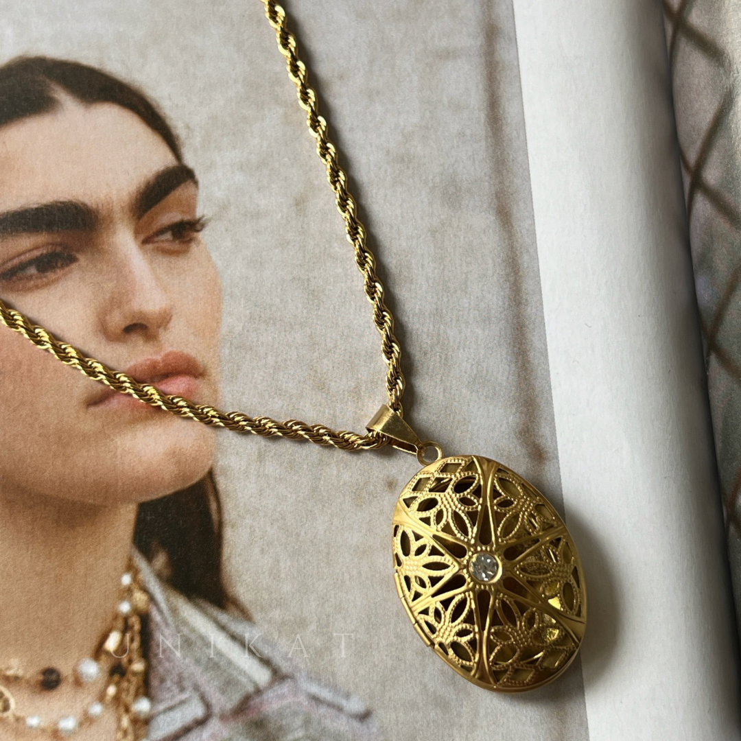 Ogrlica Medallion Gold Lux