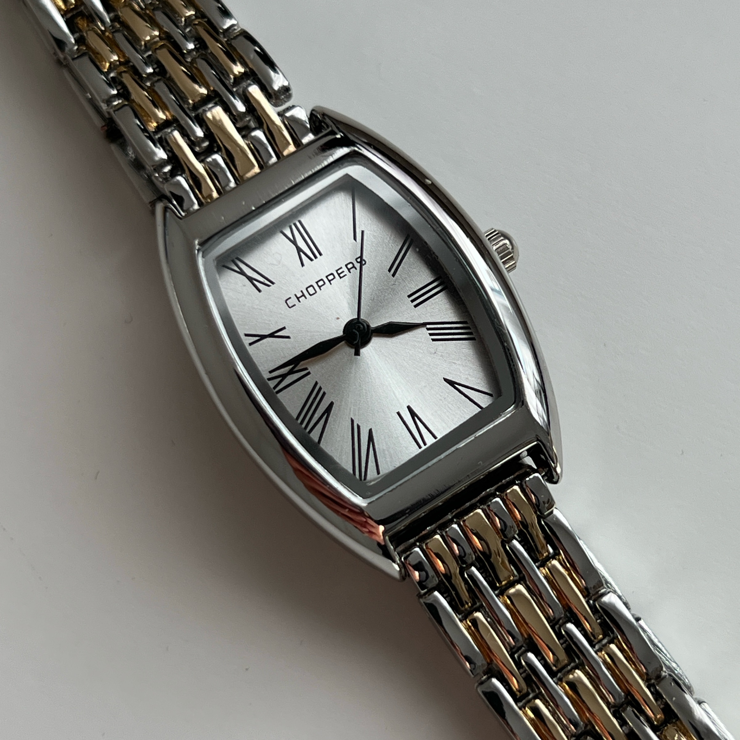Ženski Sat Retro Silver Gold - Слика 2