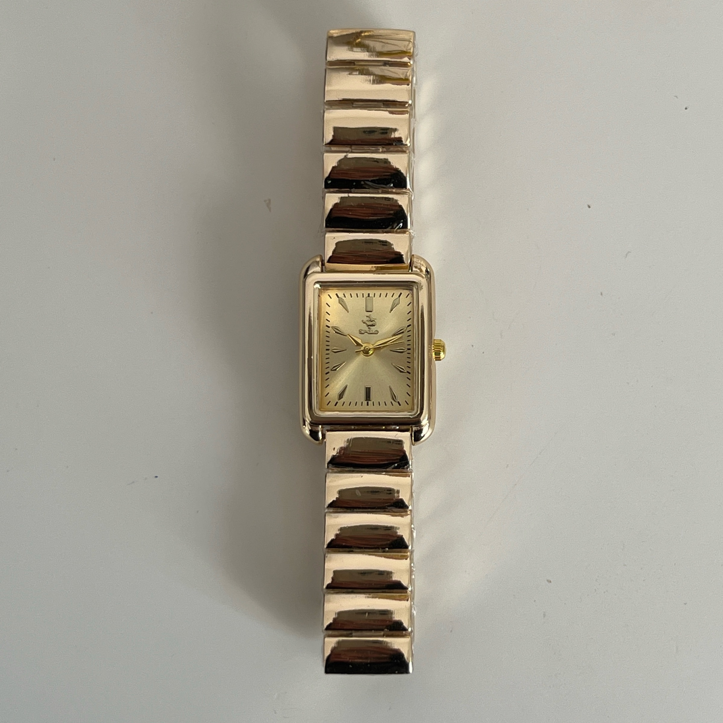 Ženski Sat Retro Gold Premium