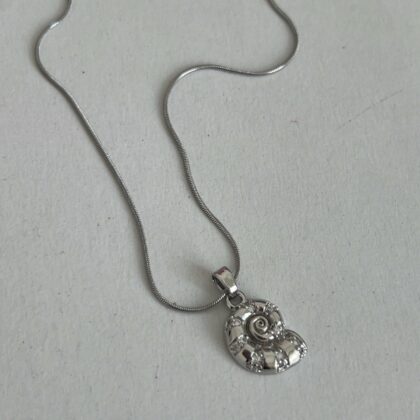 Ogrlica Shell Silver